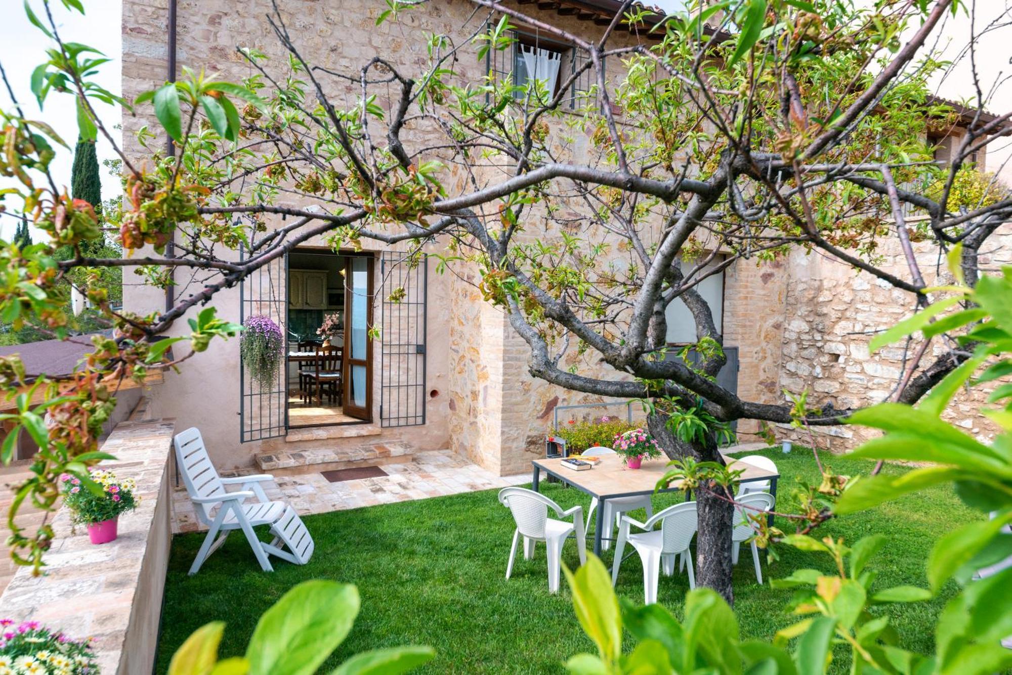 Le Terrazze Di Cancellara Foligno Bagian luar foto